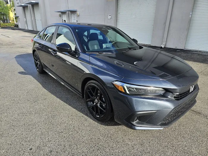 VCS Rent a Car LLC Picture 2