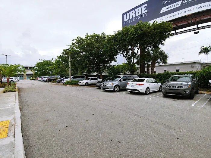 Enterprise Rent-A-Car Picture 10