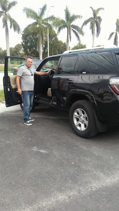 Enterprise Rent-A-Car Picture 8