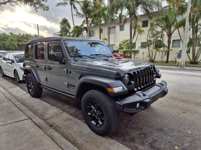 Miami Convertibles Car Rental Picture 5