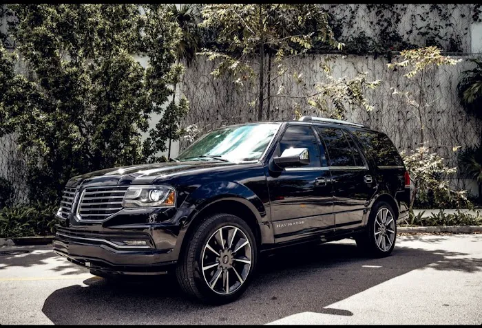 SOBE Exotic Rental Picture 7