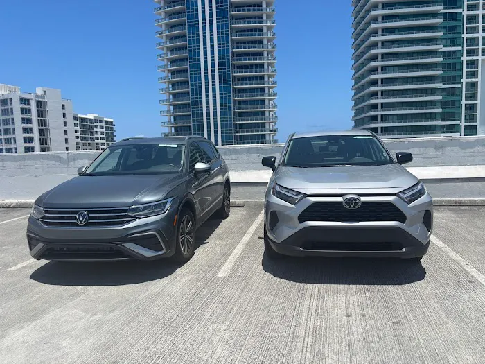 Avis Car Rental Picture 2