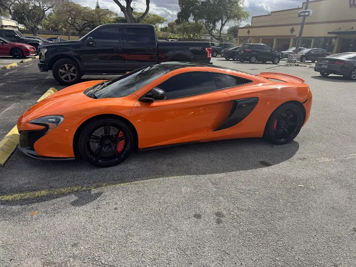 G.M.Luxe Car Rental - FLL / Hollywood Location Picture 9