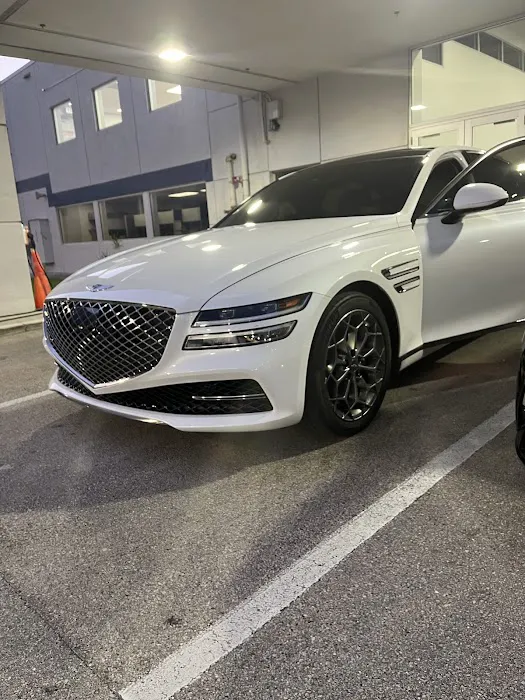 CarAgeRental | Luxury Car Rental Picture 3