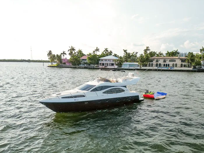 FVR Florida Rental Vehicle Picture 1