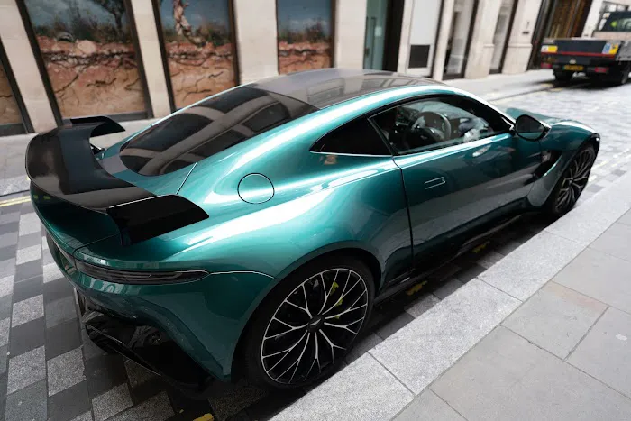 Starr Luxury Cars - Miami Picture 4