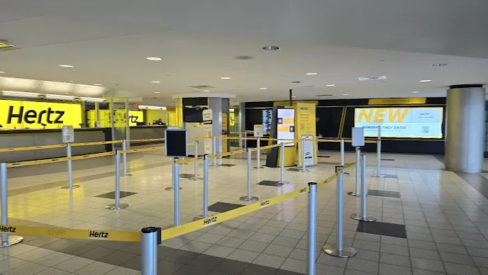 Hertz Car Rental - Fort Lauderdale - Fort Lauderdale-hollywood International Airport (FLL) Picture 2