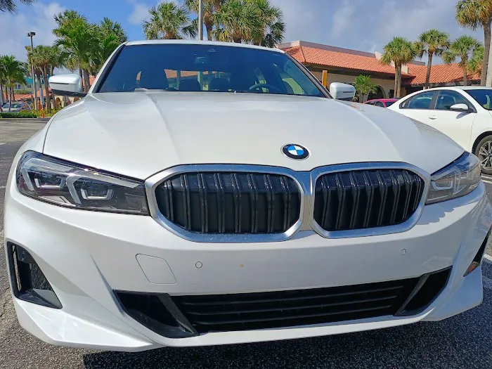 SIXT Rent a Car Fort Lauderdale Int Airport Picture 4