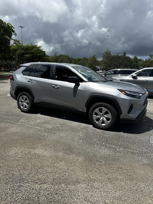 Budget Car Rental Picture 9