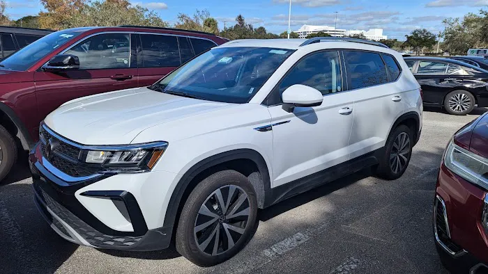 Avis Car Rental Picture 6