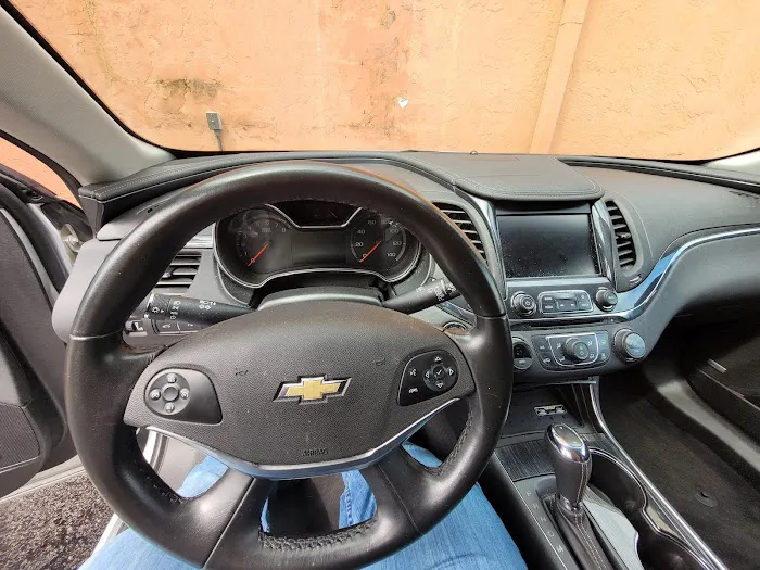 Hertz Rent a Car Picture 4