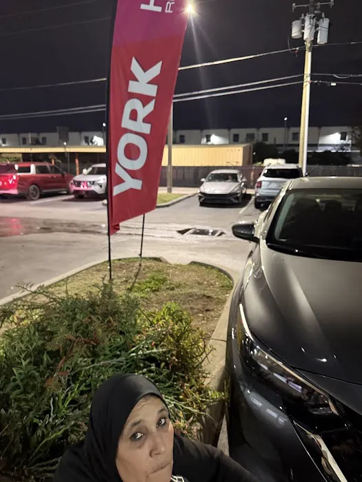 OTOQ Car Rental Picture 6