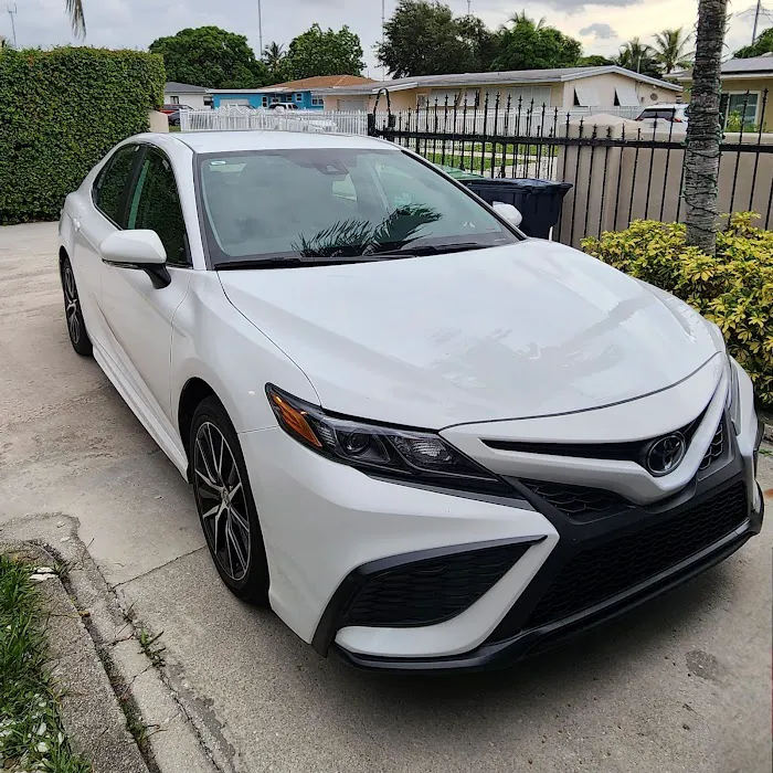 Economy Rent a Car Picture 8