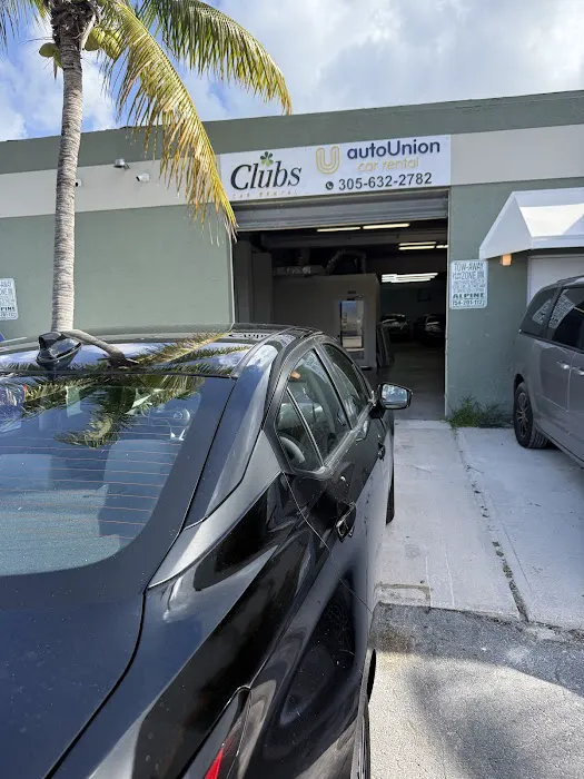 Clubs Car Rental Picture 9