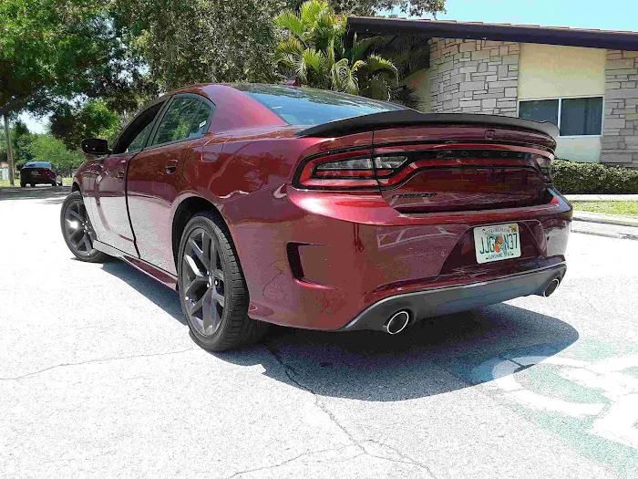 Avis Car Rental Picture 9