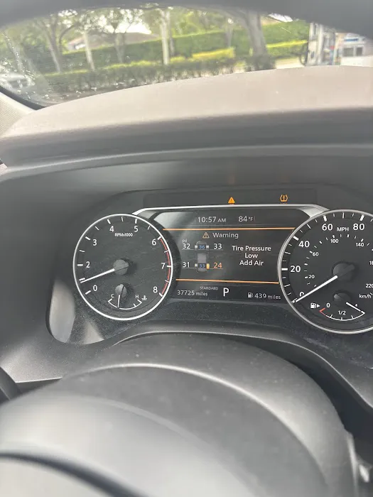 Fox Rent A Car Ft Lauderdale FLL Picture 4