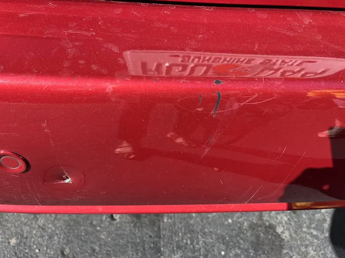 Priceless Car Rental Picture 1