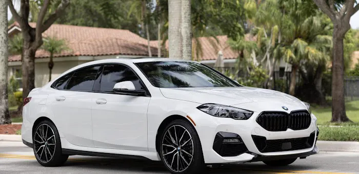 Turtur Luxury Cars Picture 8