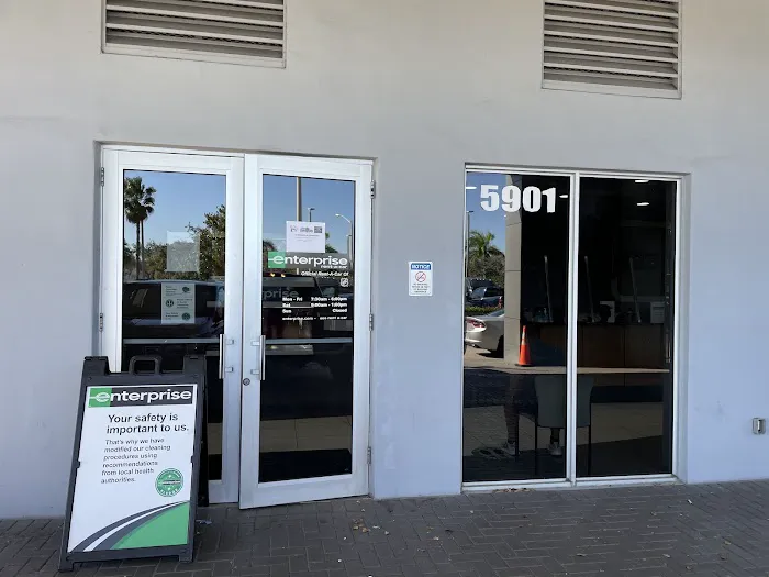 Enterprise Rent-A-Car Picture 5