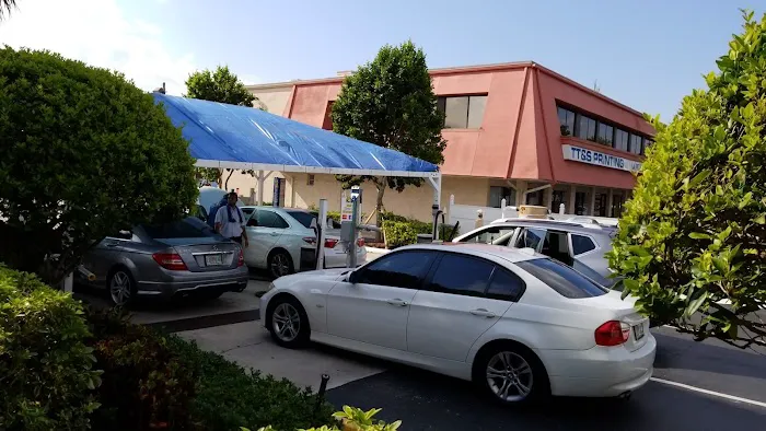Enterprise Rent-A-Car Picture 6