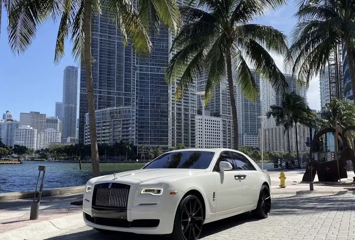 Upscale Motors LLC Picture 4