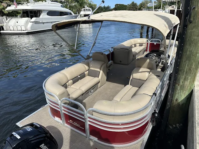 Coastal Florida Rides/Cars and Boats for rent near Las Olas Picture 5