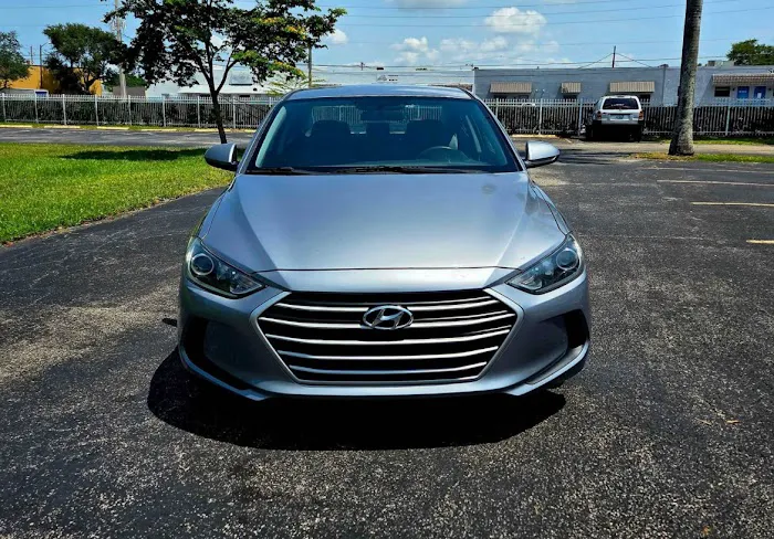 Sirius Auto Rental LLC Picture 6