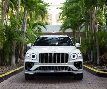 RealCar: Premium & Luxury Car Rental Fort Lauderdale FXE