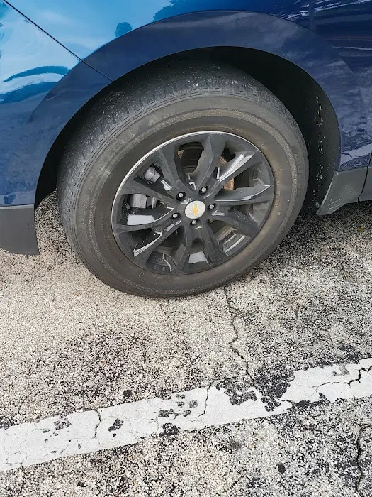 Hertz Car Rental - Fort Lauderdale - E Sunrise Boulevard Picture 6
