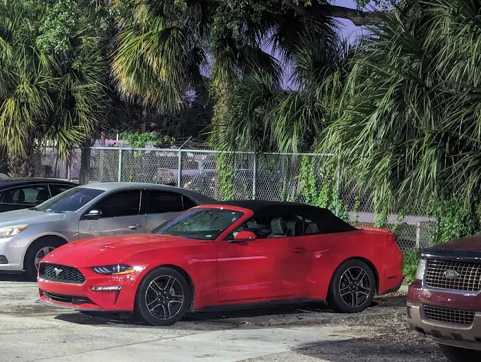 Enterprise Rent-A-Car Picture 6