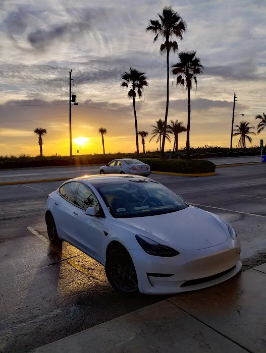 Hertz Car Rental - Fort Lauderdale - Port Everglades Hle Picture 1