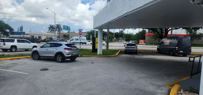 Hertz Car Rental - Fort Lauderdale - Port Everglades Hle Picture 2