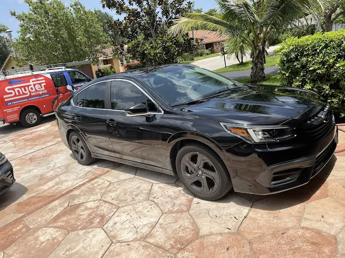 AALAND AUTO RENTALS LLC. Picture 2