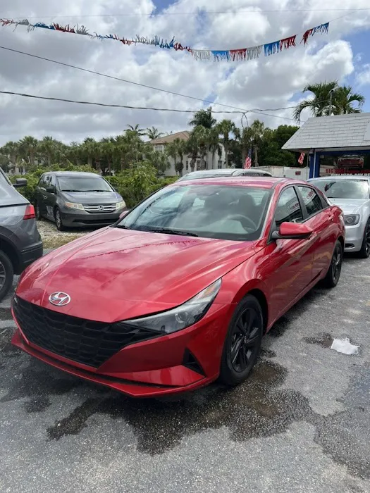 Affordable Rental Car Picture 4