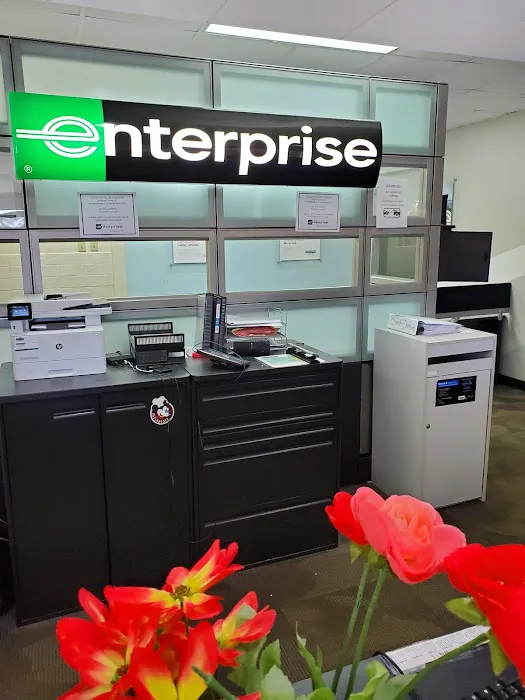 Enterprise Rent-A-Car Picture 1