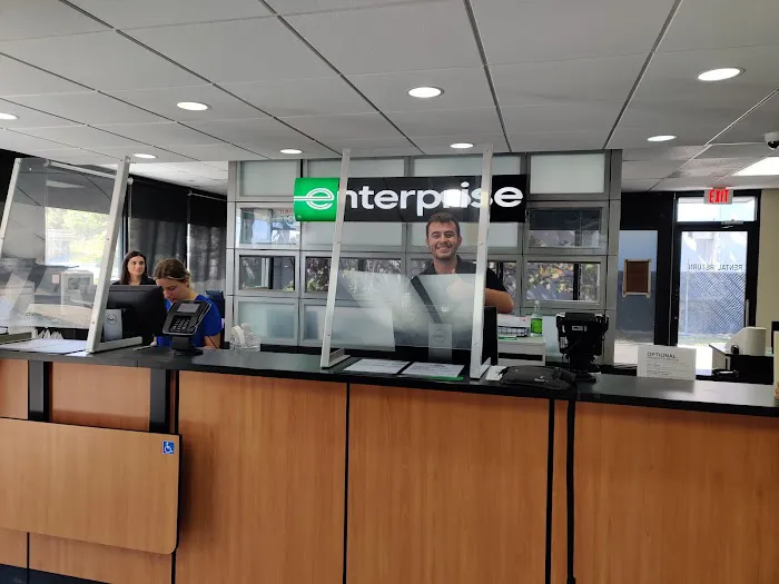 Enterprise Rent-A-Car Picture 1