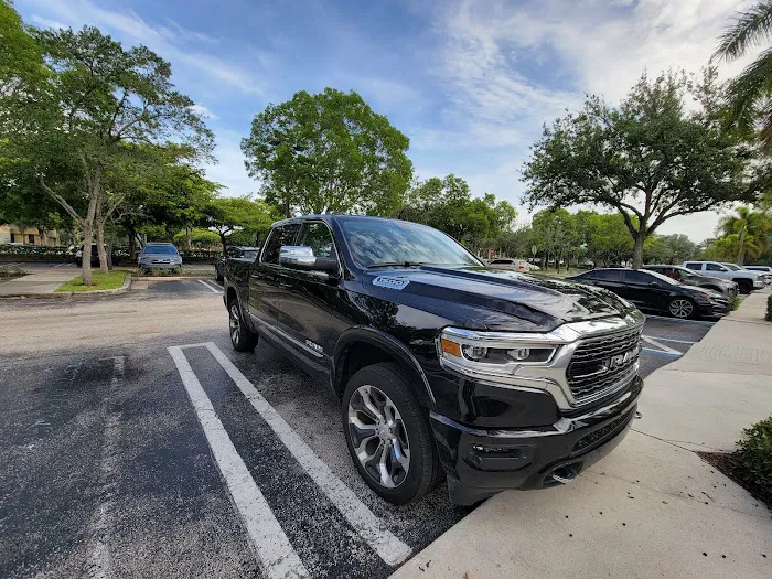 Avis Car Rental Picture 3