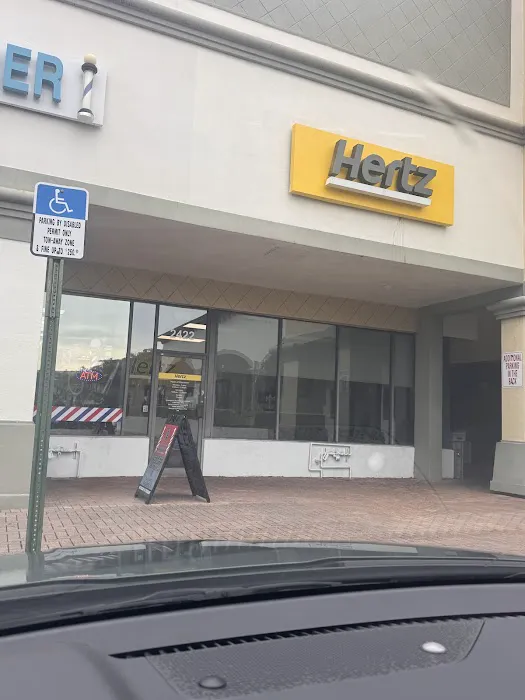 Hertz Car Rental - Coral Springs - North University Drive Picture 3