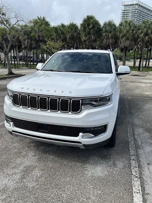 aCar Rental Picture 3