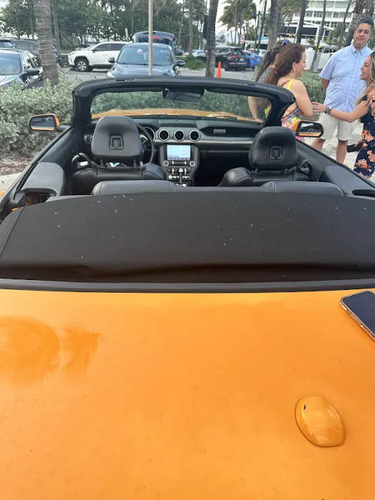 aCar Rental Picture 4