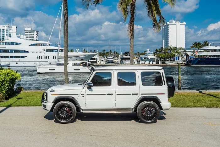 Vip MIami Auto Exotic & Luxury Car Rentals Picture 8
