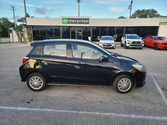 Enterprise Rent-A-Car Picture 3
