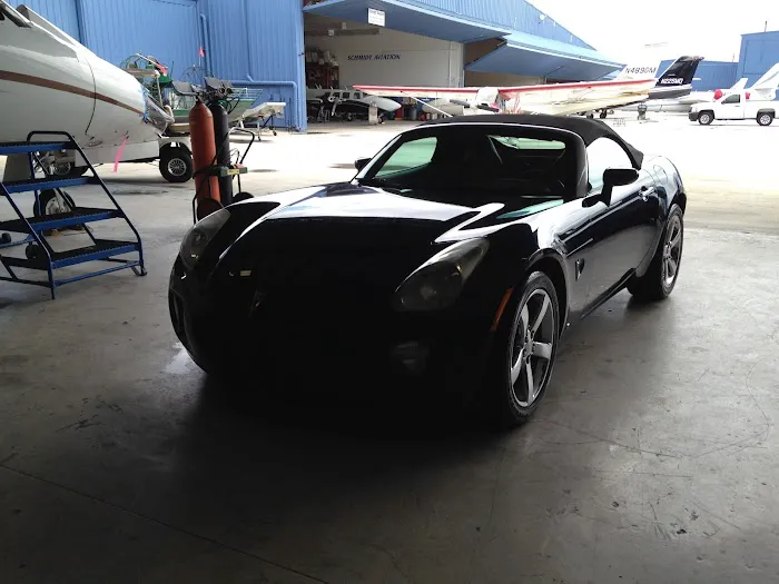 Budget Car Rental Picture 3