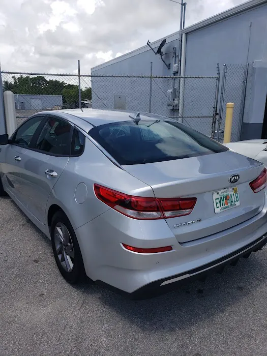 Avis Car Rental Picture 5