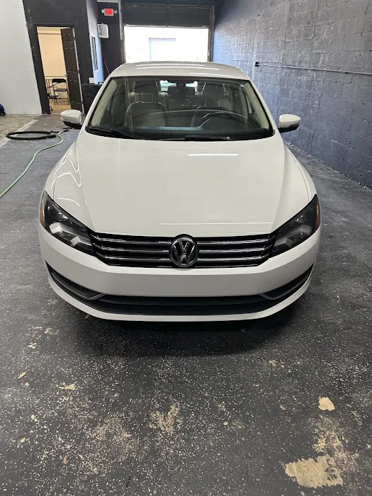Pompano Rent-A-Car Picture 3