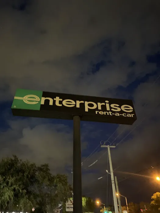 Enterprise Rent-A-Car Picture 1