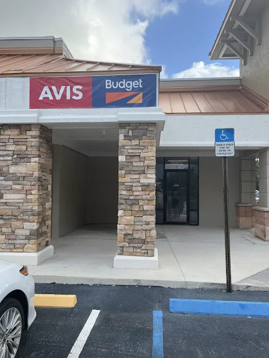 Avis Car Rental Picture 1