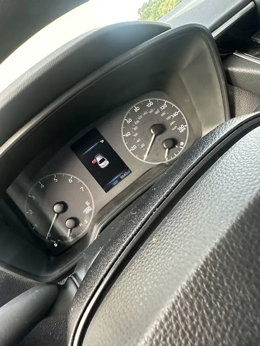 Budget Car Rental Picture 1