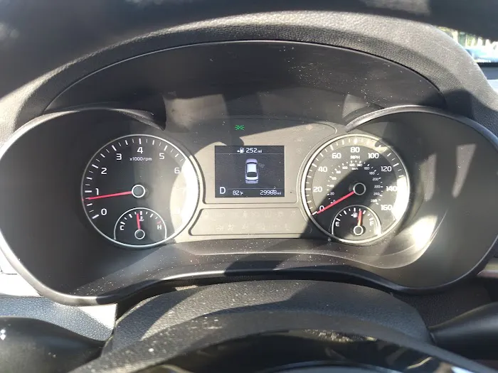 Avis Car Rental Picture 6