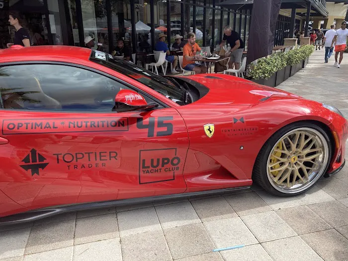mph club | Exotic Car Rental Boca Raton Picture 10